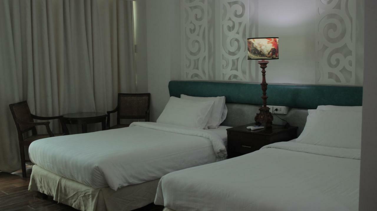Vitalis White Sands Hotel Santiago  Exterior foto